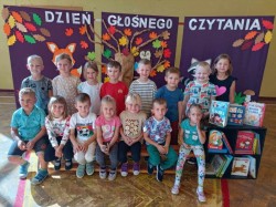 Głośne czytanie na Dzień Przedszkolaka w Borowiu (25 września)