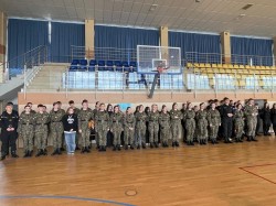 Uczniowie klas mundurowych w CSP w Legionowie (26 kwietnia 2024)
